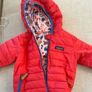Patagonia 12-18 baby reversible down sweater hoody